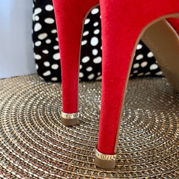 NEW Kenneth Cole Reaction Bobbi Slingback Heeled Sandals Suede Red 9M - Picture 6 of 8